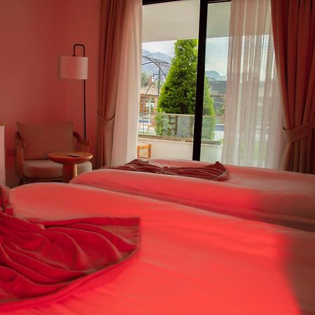 Palmonte Suites Hotel & Spa Karavas  المظهر الخارجي الصورة