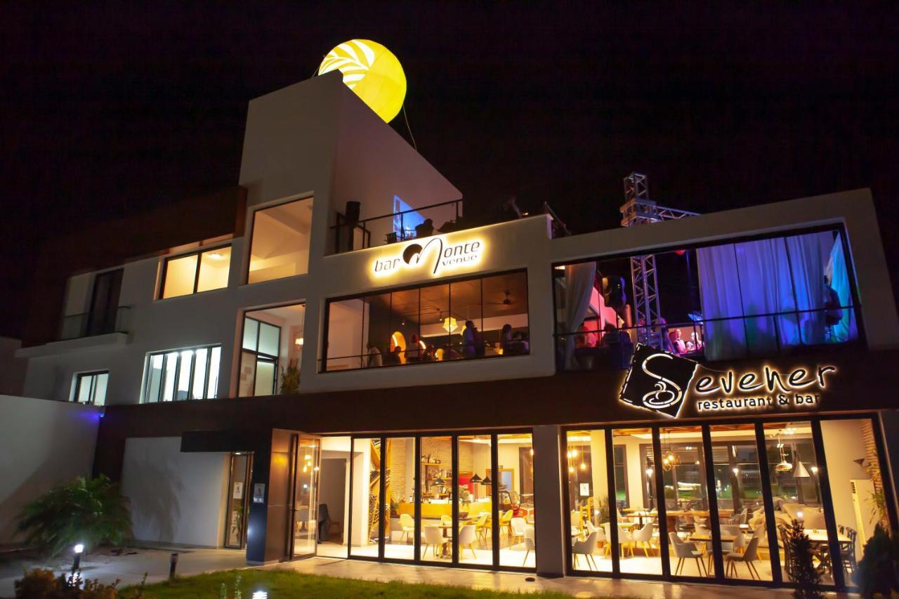 Palmonte Suites Hotel & Spa Karavas  المظهر الخارجي الصورة